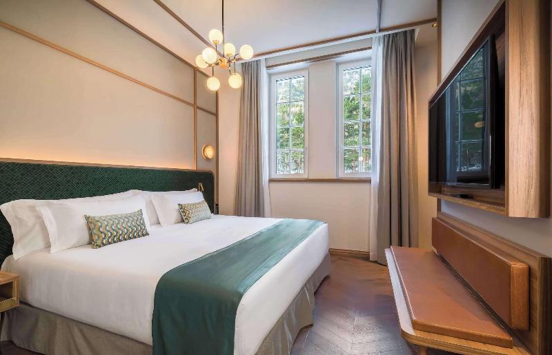 Canfranc Estacion Royal Hideaway Hotel Buitenkant foto