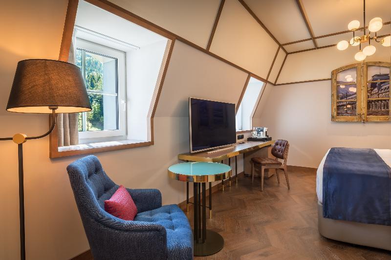 Canfranc Estacion Royal Hideaway Hotel Buitenkant foto