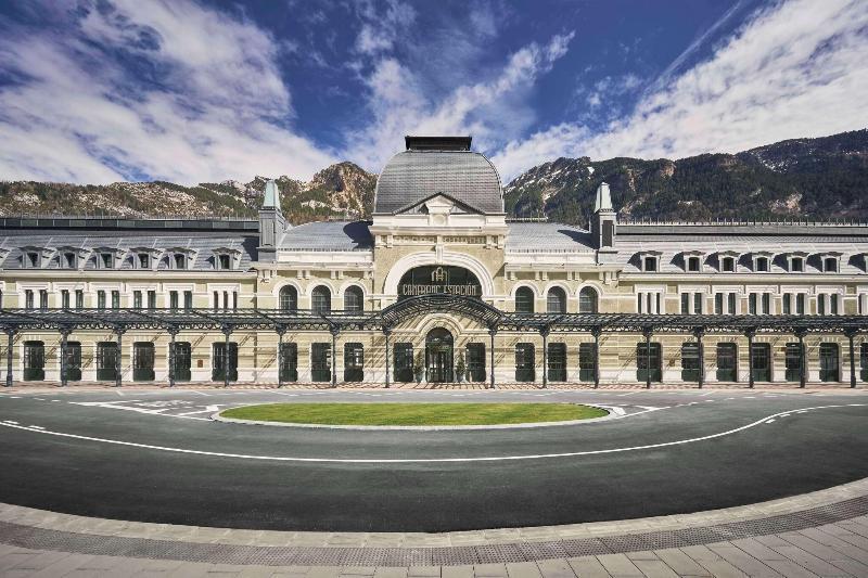 Canfranc Estacion Royal Hideaway Hotel Buitenkant foto